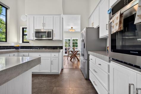 18120 Vassar Court Sonoma CA 95476
