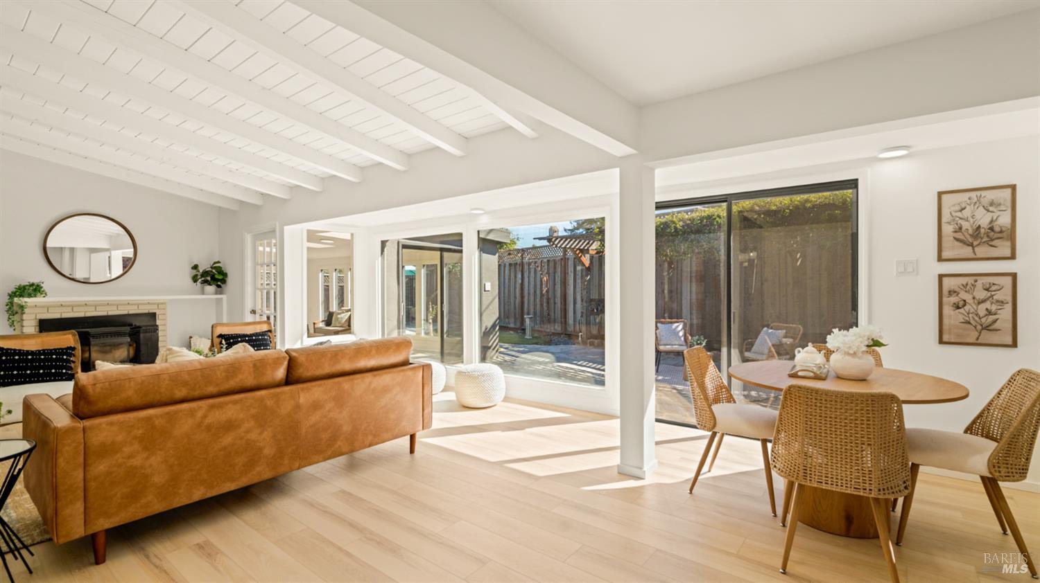 23 Grande Vista Novato CA 94947