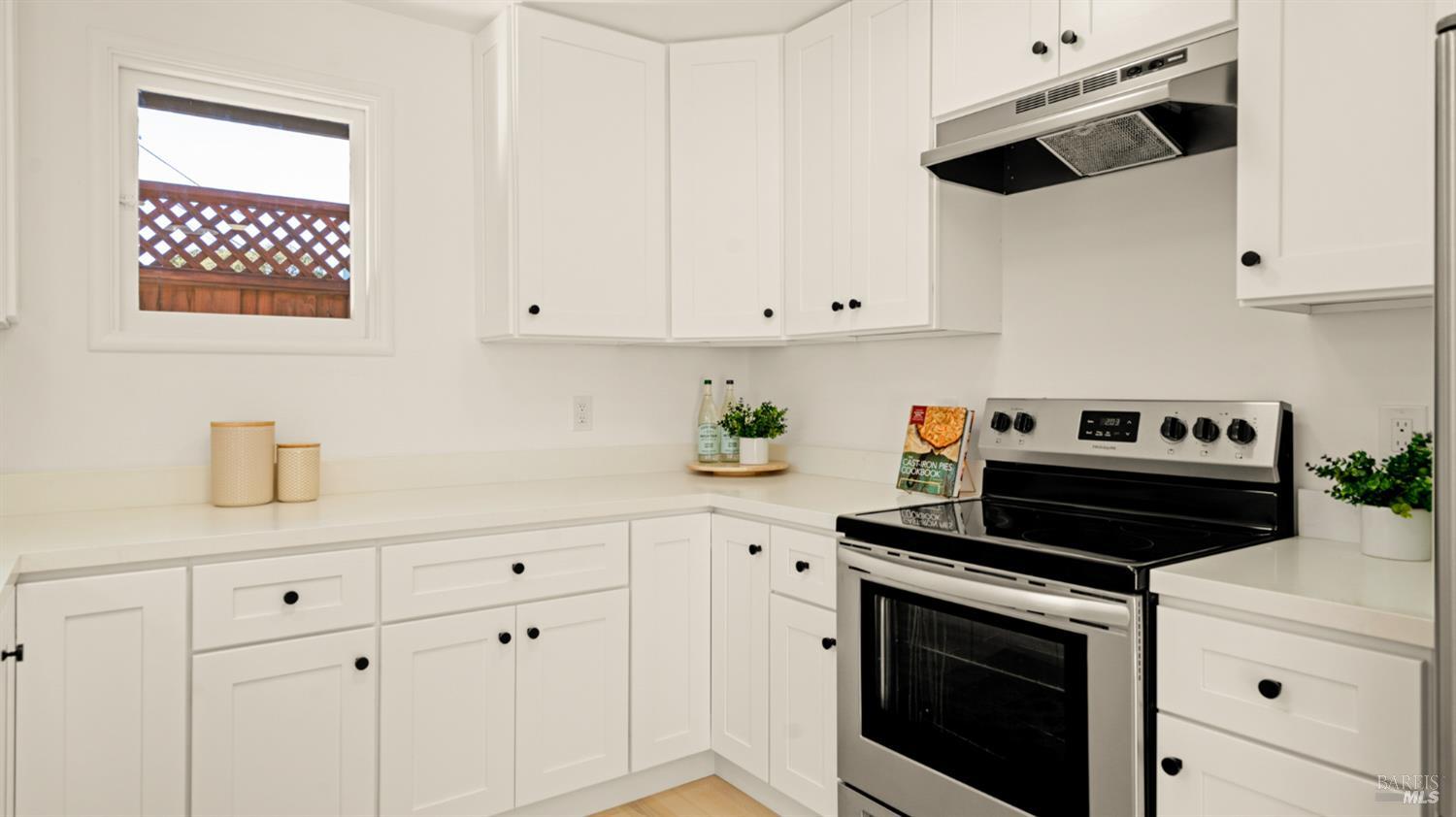 23 Grande Vista Novato CA 94947
