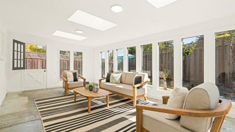 23 Grande Vista Novato CA 94947