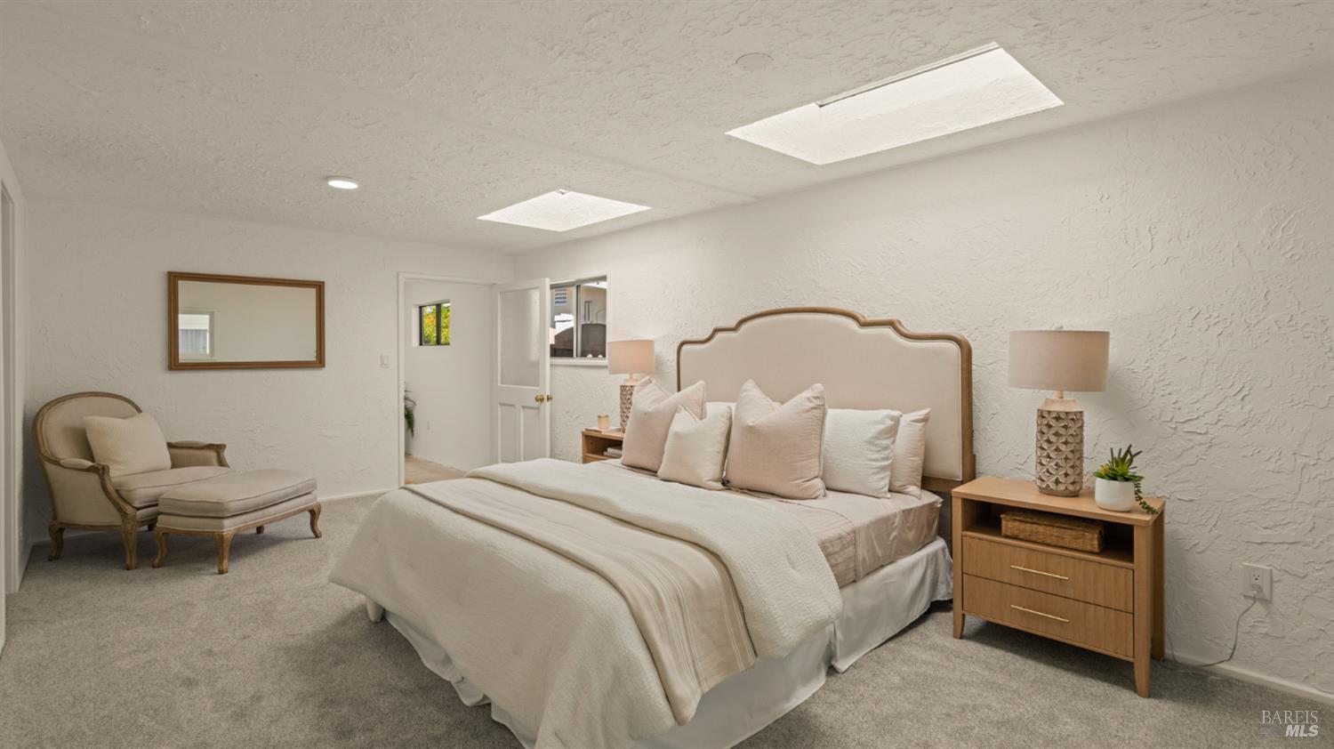 23 Grande Vista Novato CA 94947