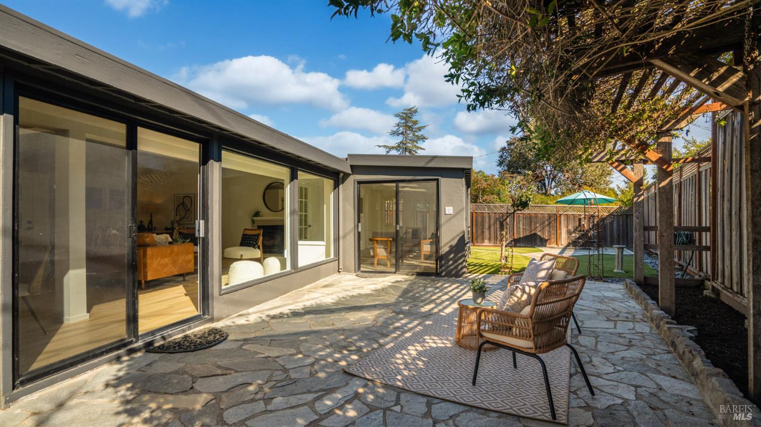 23 Grande Vista Novato CA 94947