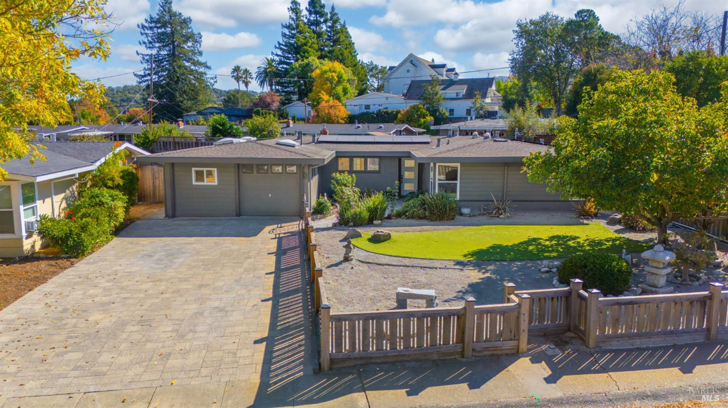 23 Grande Vista Novato CA 94947