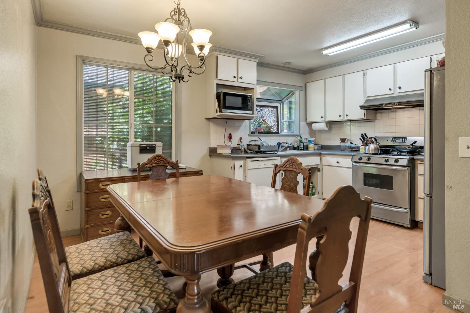 139 W Agua Caliente Road Sonoma CA 95476