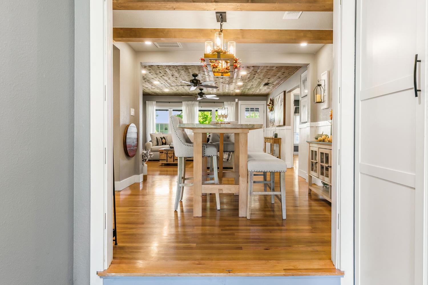2533 Cambon Way Sacramento CA 95821