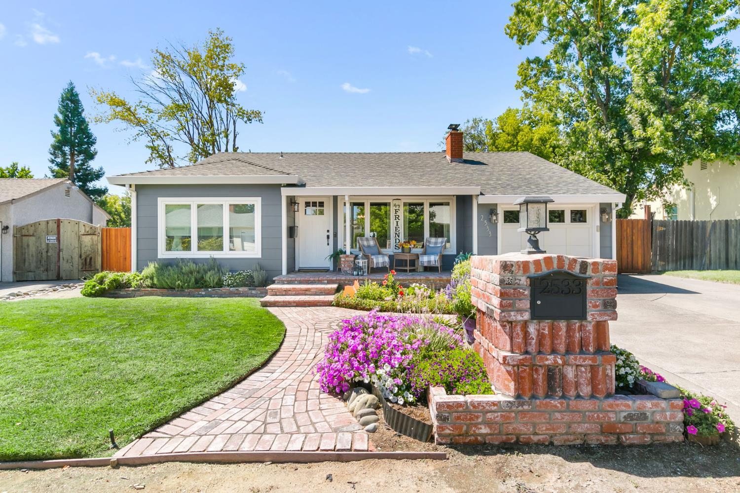 2533 Cambon Way Sacramento CA 95821