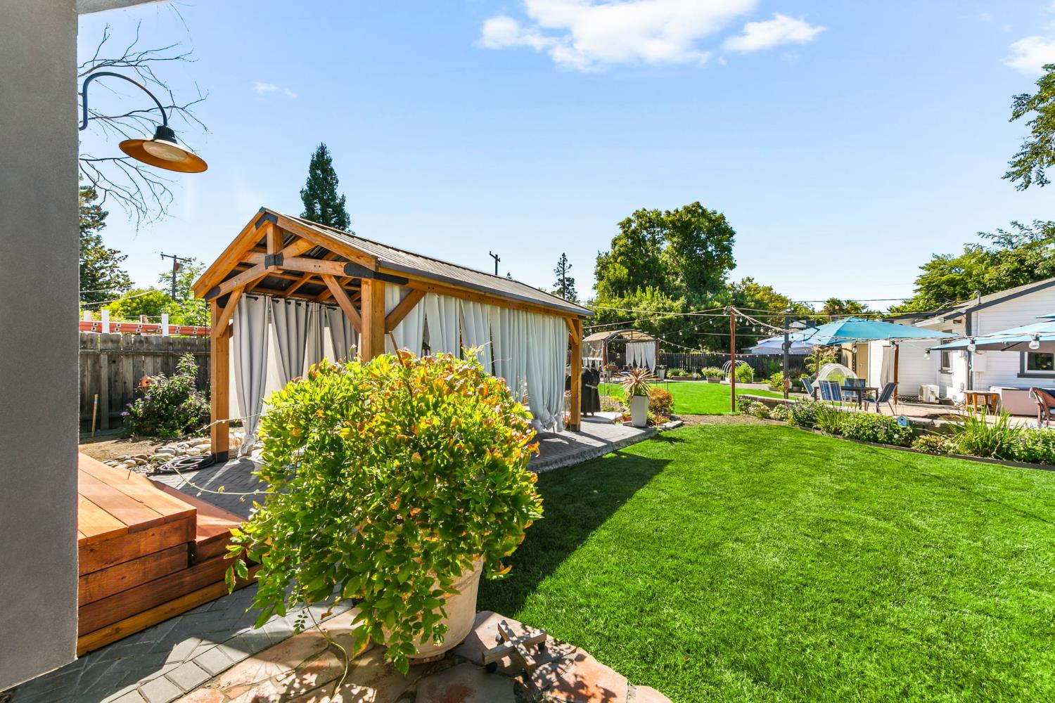 2533 Cambon Way Sacramento CA 95821