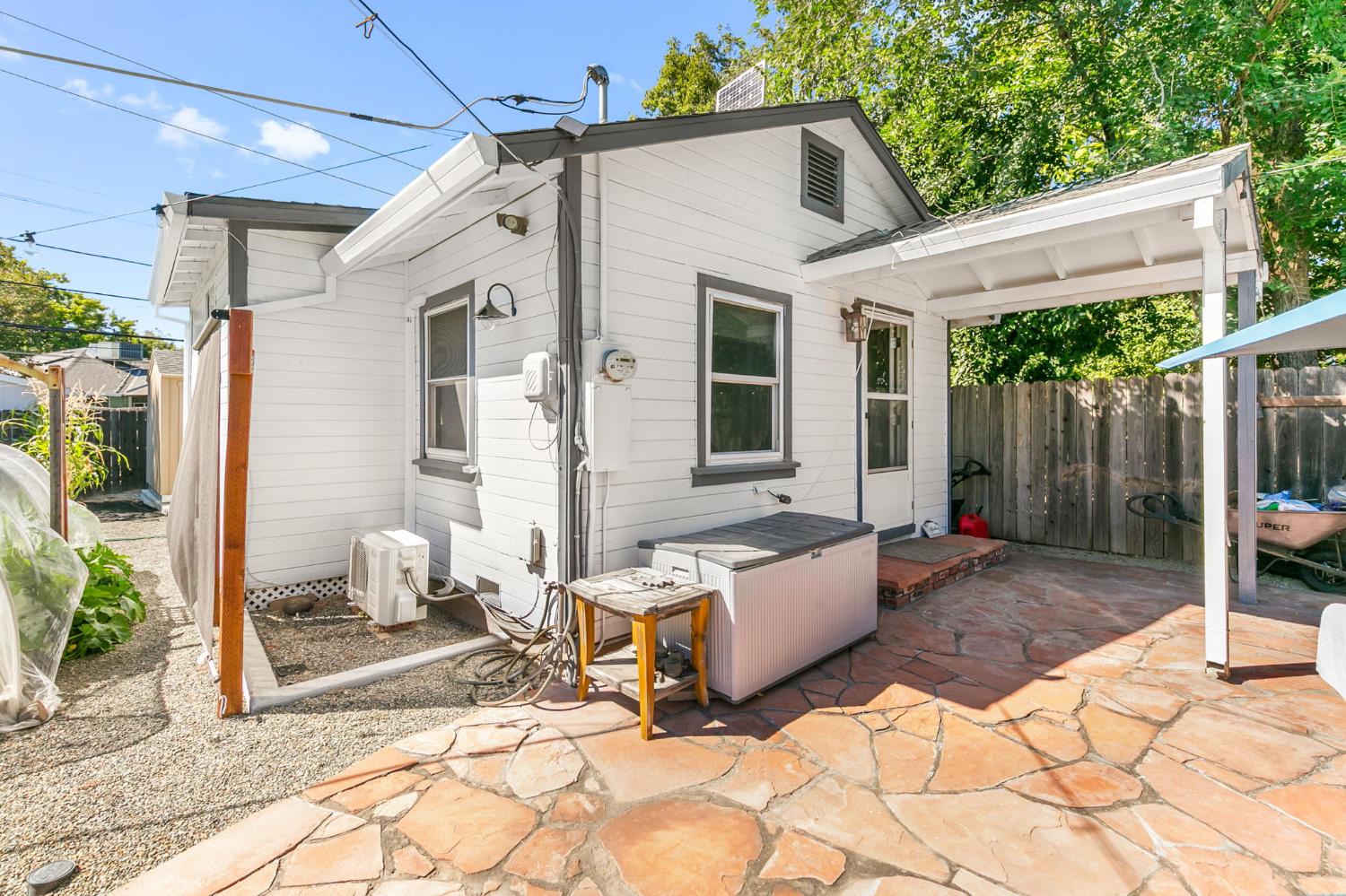 2533 Cambon Way Sacramento CA 95821