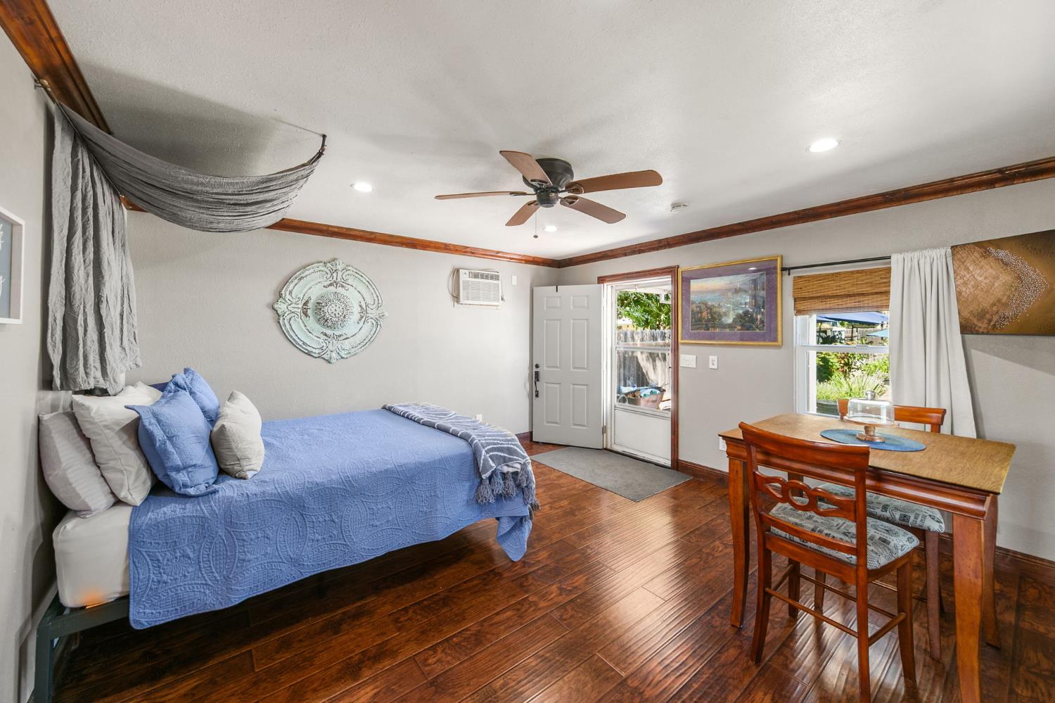 2533 Cambon Way Sacramento CA 95821
