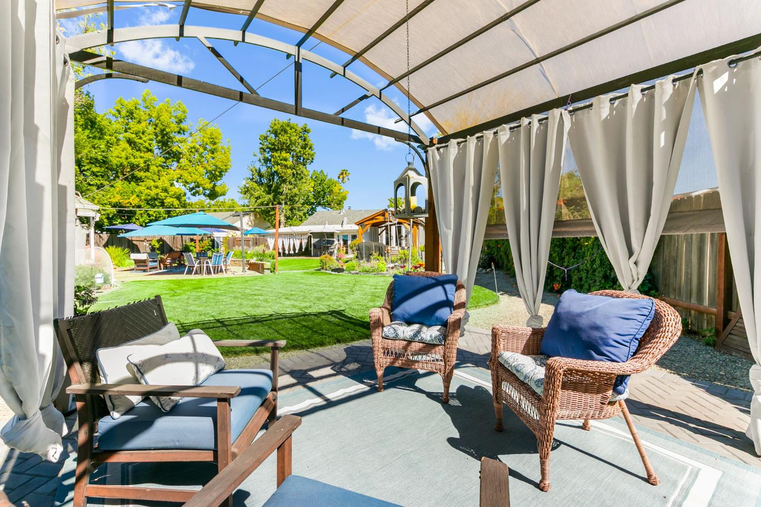 2533 Cambon Way Sacramento CA 95821