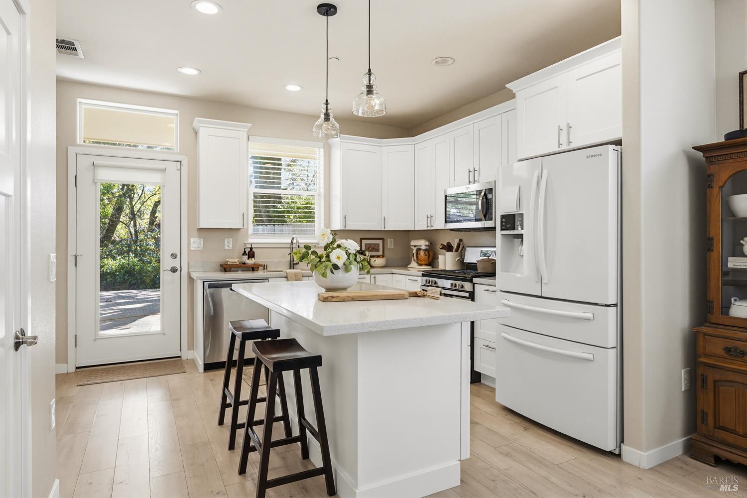 123 Ford Street Ukiah CA 95482