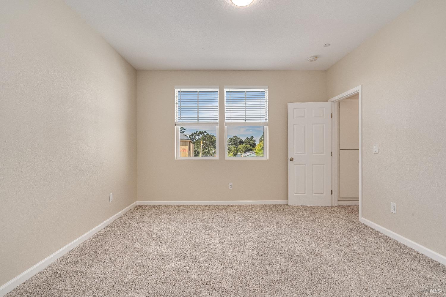 1960 Las Ventanas Drive Santa Rosa CA 95407