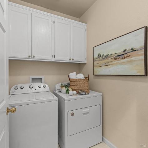 1040 Elsbree Lane Windsor CA 95492