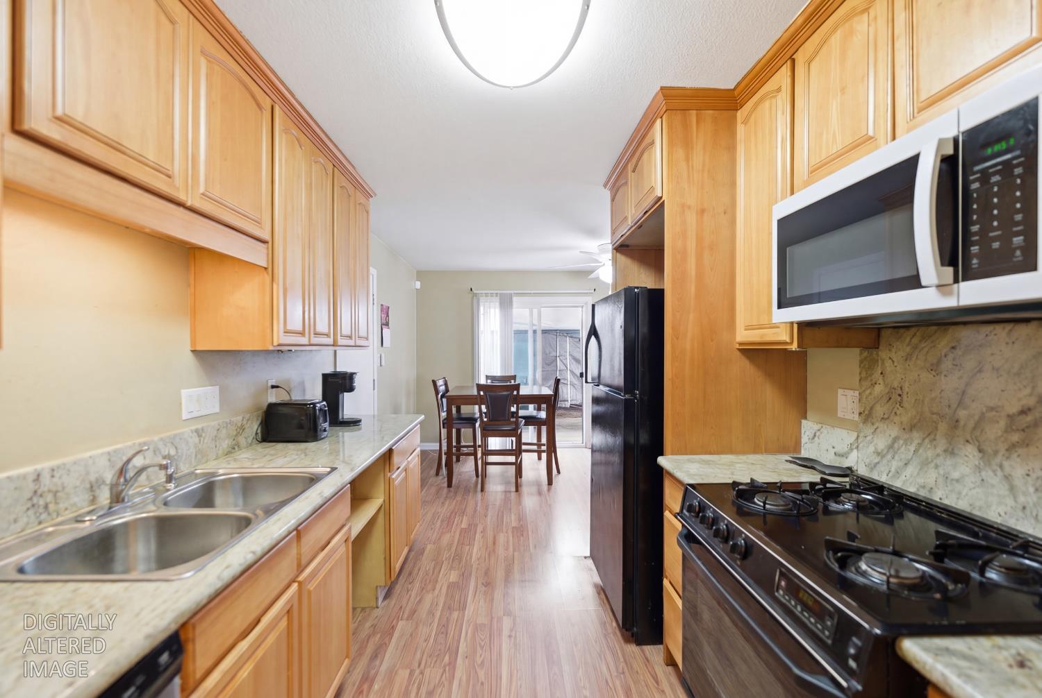 7200 Strand Street Sacramento CA 95828