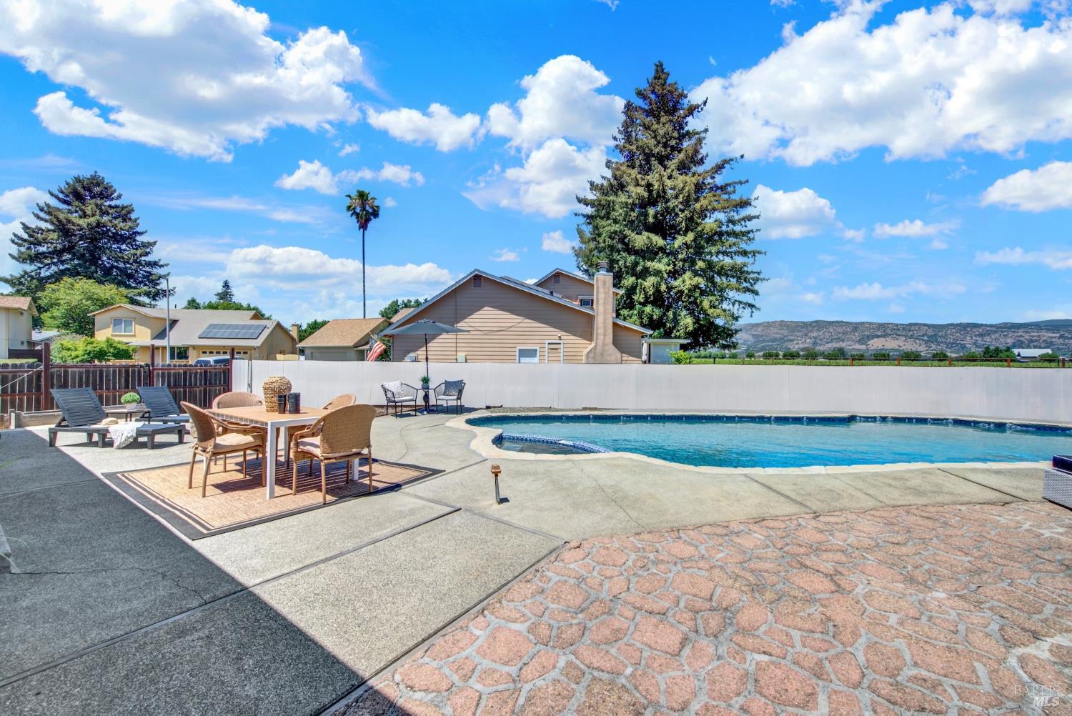 4430 Summerfield Drive Napa CA 94558