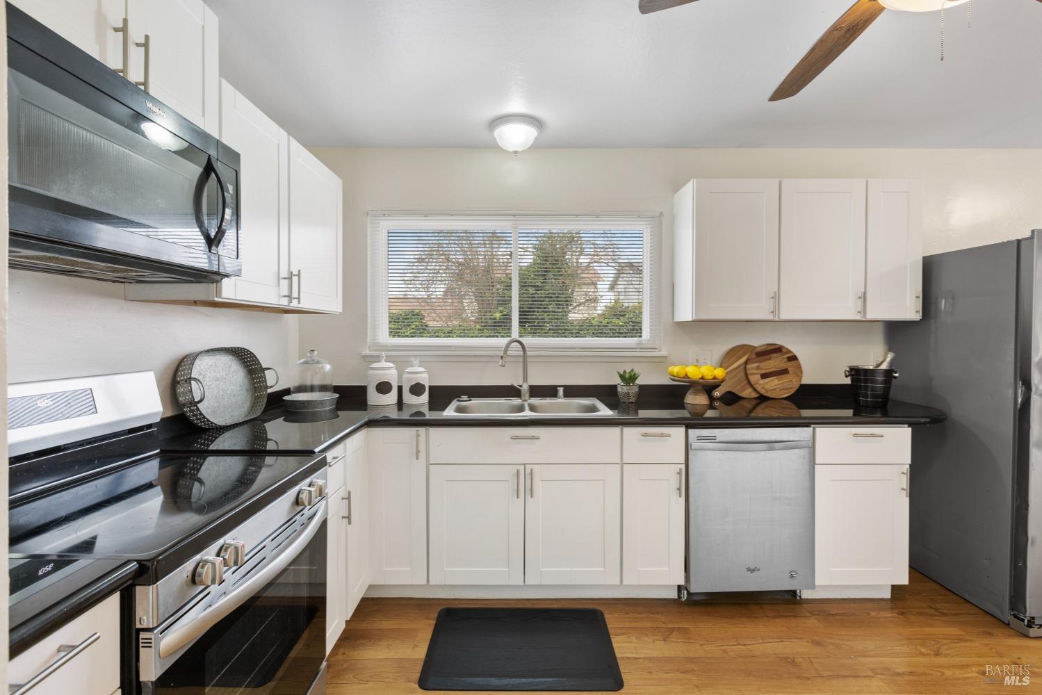 1645 Weaverly Drive Petaluma CA 94954