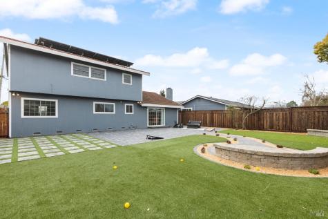 1645 Weaverly Drive Petaluma CA 94954
