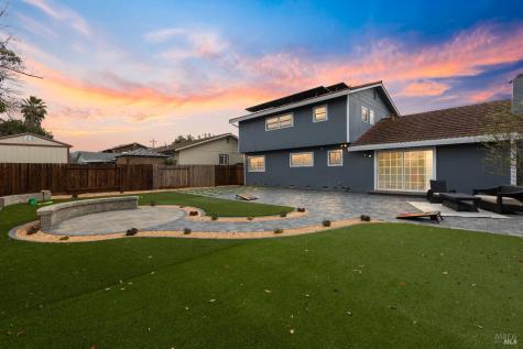 1645 Weaverly Drive Petaluma CA 94954