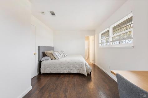 1645 Weaverly Drive Petaluma CA 94954