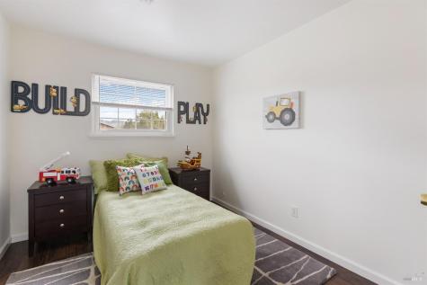 1645 Weaverly Drive Petaluma CA 94954