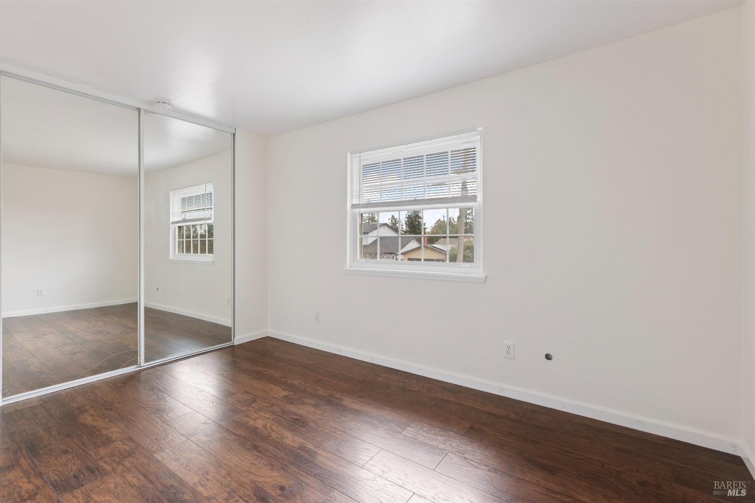 1645 Weaverly Drive Petaluma CA 94954