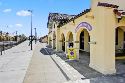 1645 Weaverly Drive Petaluma CA 94954