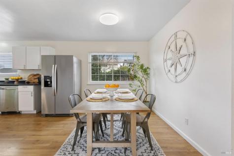 1645 Weaverly Drive Petaluma CA 94954