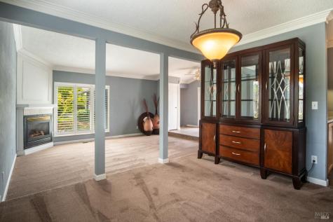 116 Glacier Court Petaluma CA 94954