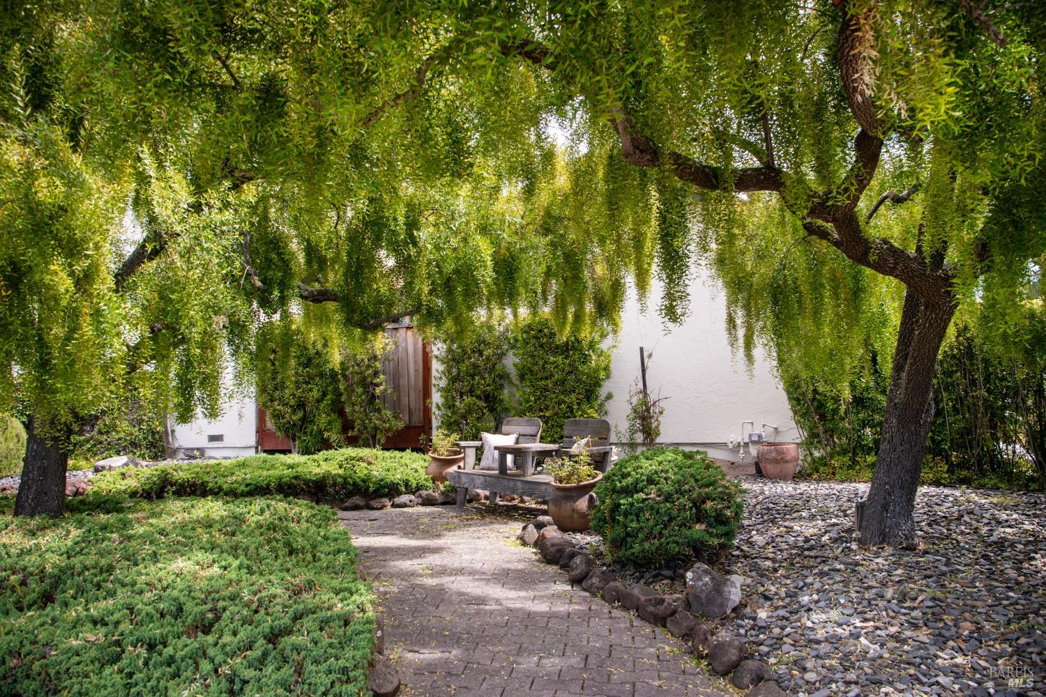 116 Glacier Court Petaluma CA 94954