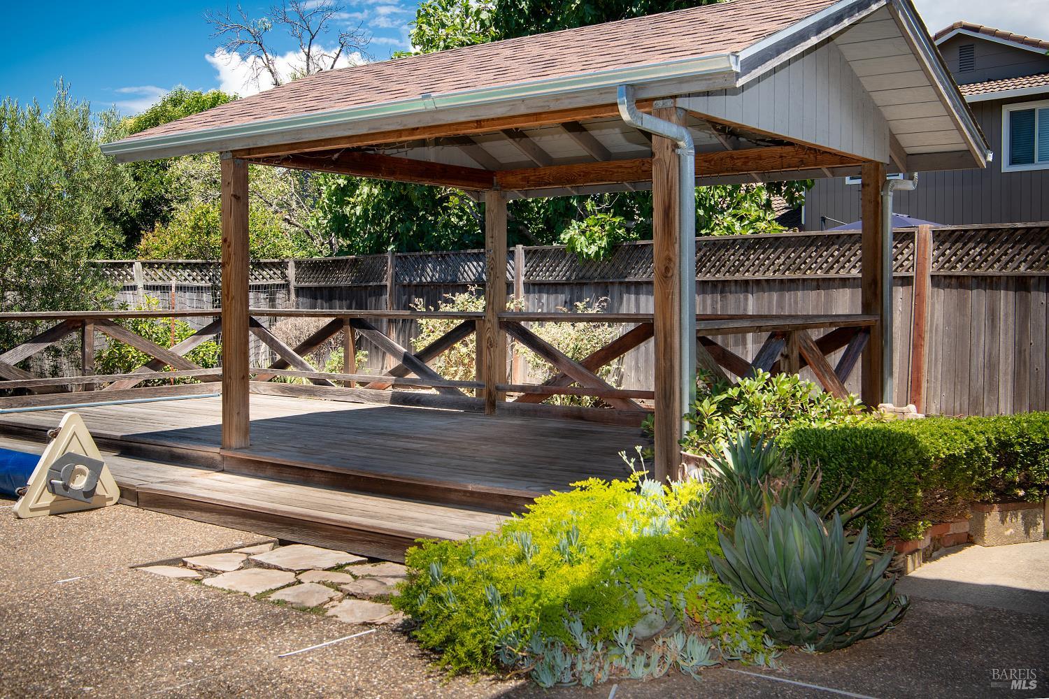 116 Glacier Court Petaluma CA 94954