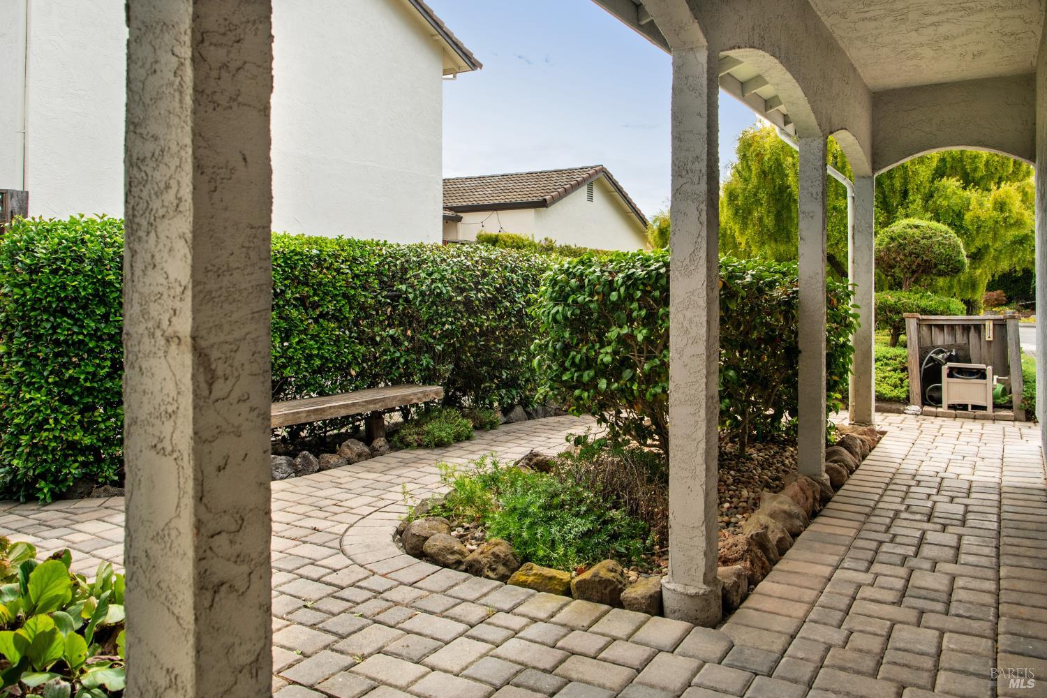 116 Glacier Court Petaluma CA 94954