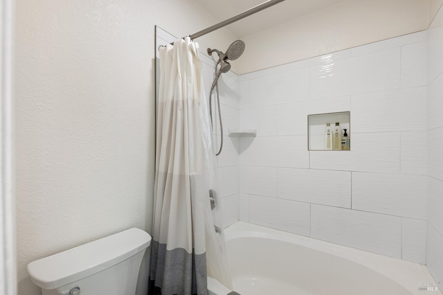 896 Meadowhawk Drive Vacaville CA 95687
