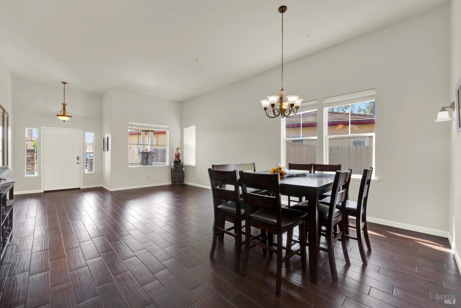 515 Kings Court Dixon CA 95620
