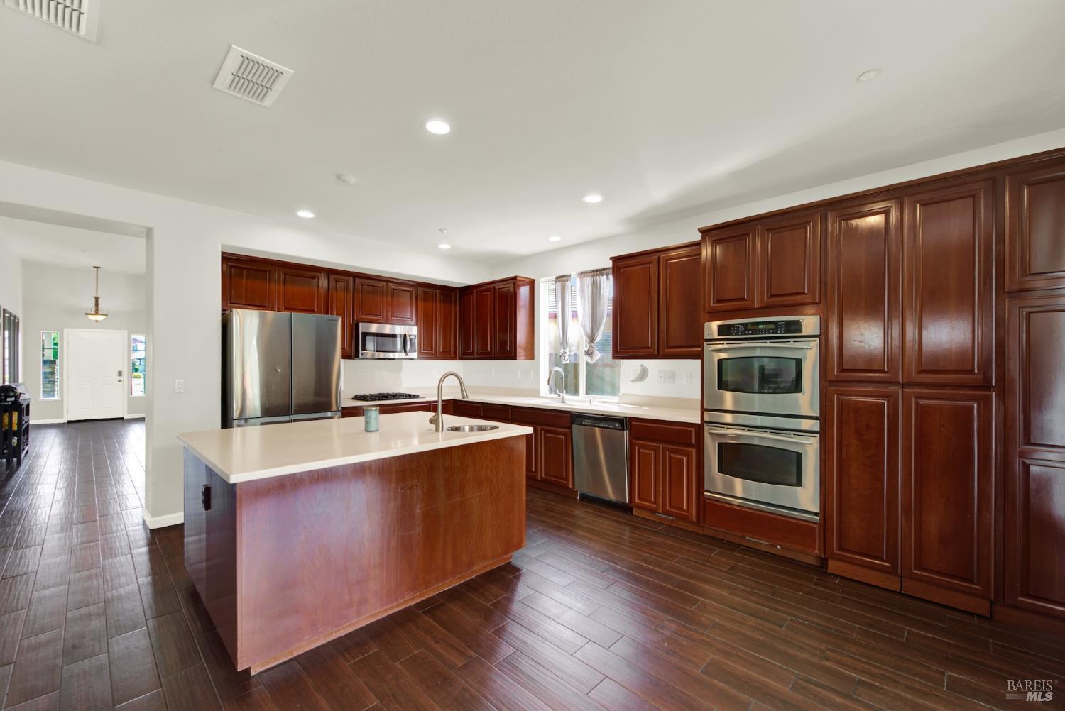 515 Kings Court Dixon CA 95620