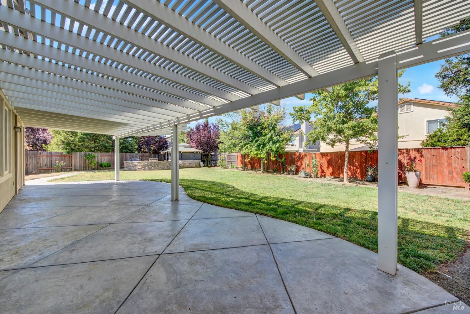 515 Kings Court Dixon CA 95620