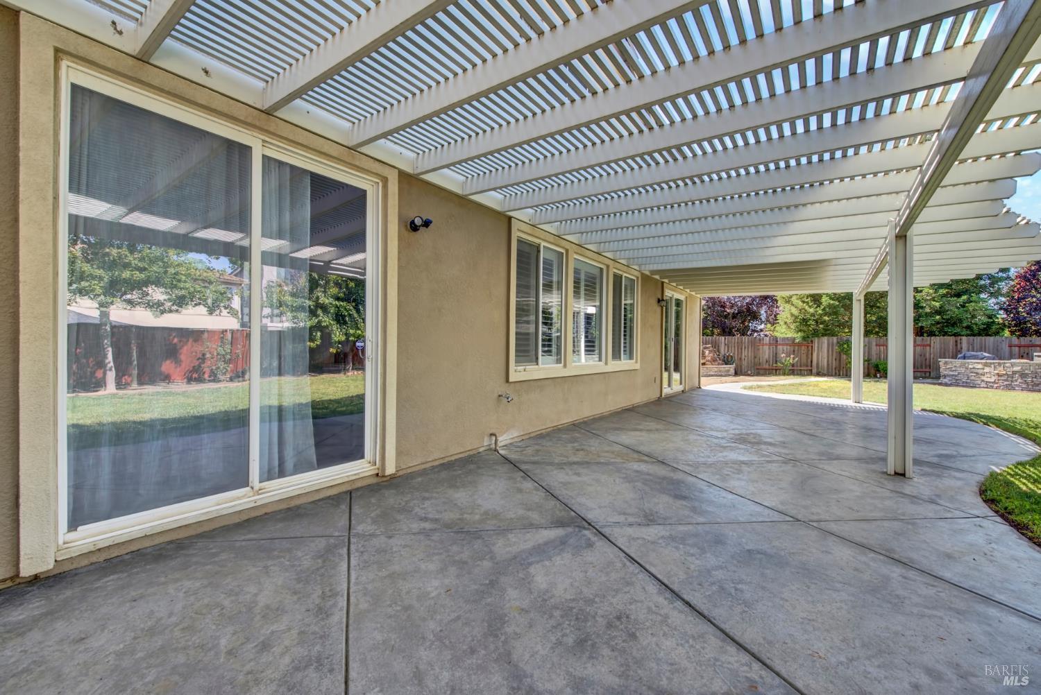 515 Kings Court Dixon CA 95620