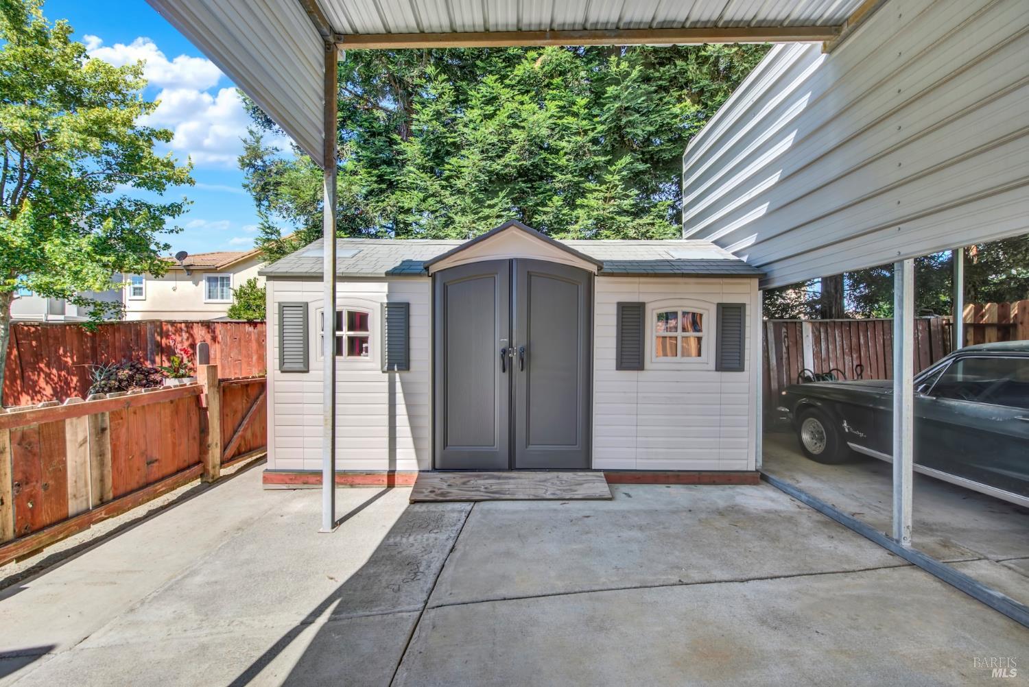 515 Kings Court Dixon CA 95620