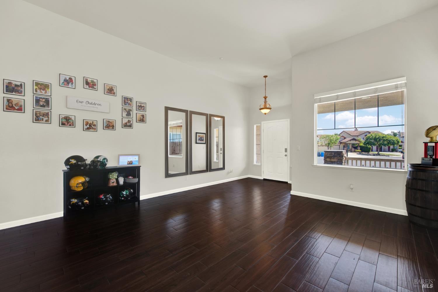 515 Kings Court Dixon CA 95620