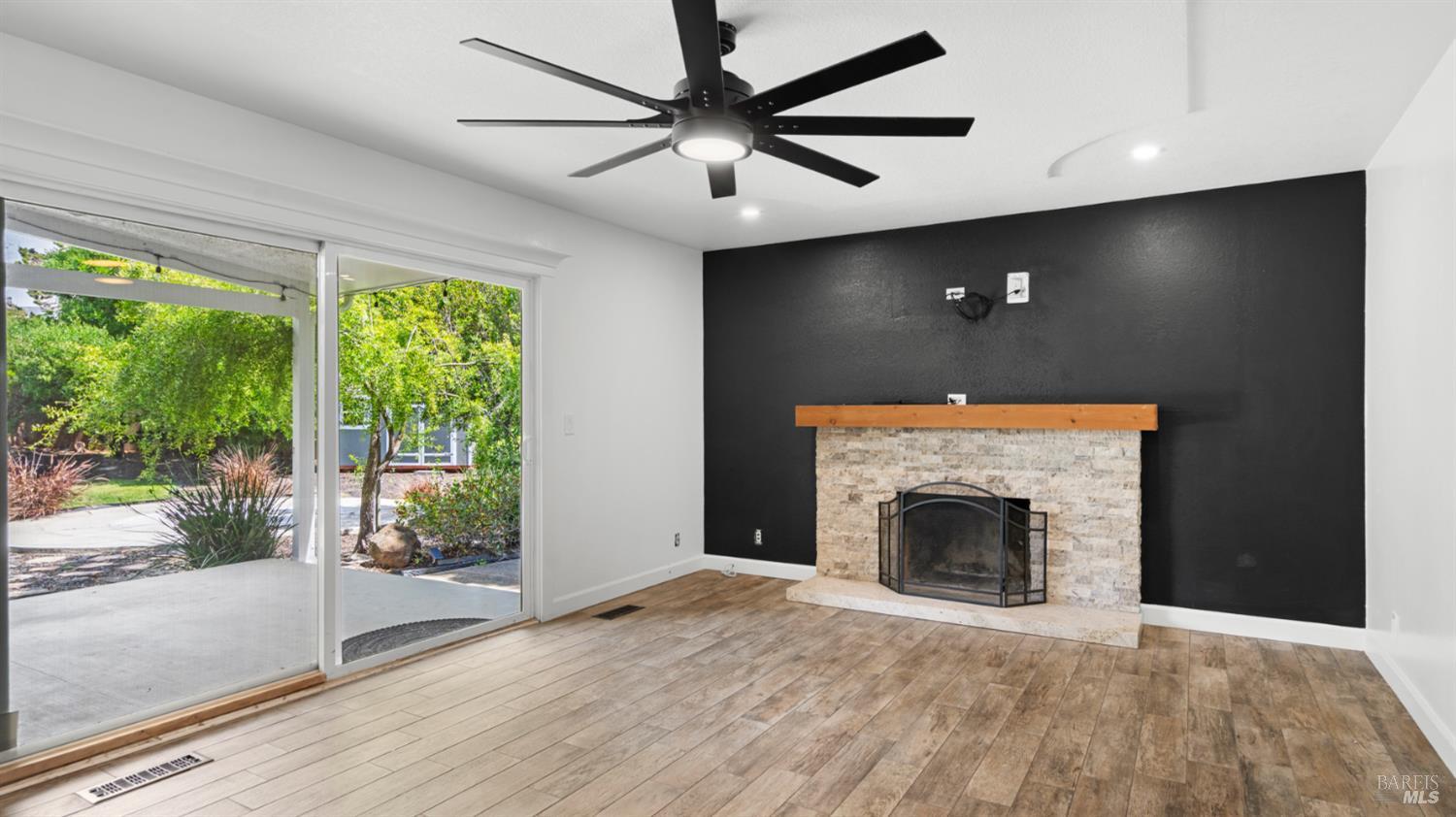 1794 Ellie Court Benicia CA 94510