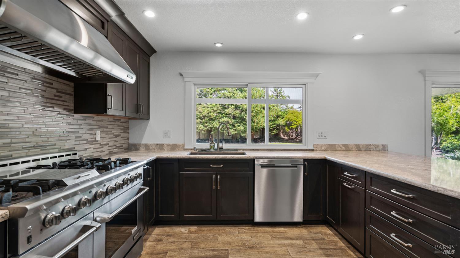 1794 Ellie Court Benicia CA 94510