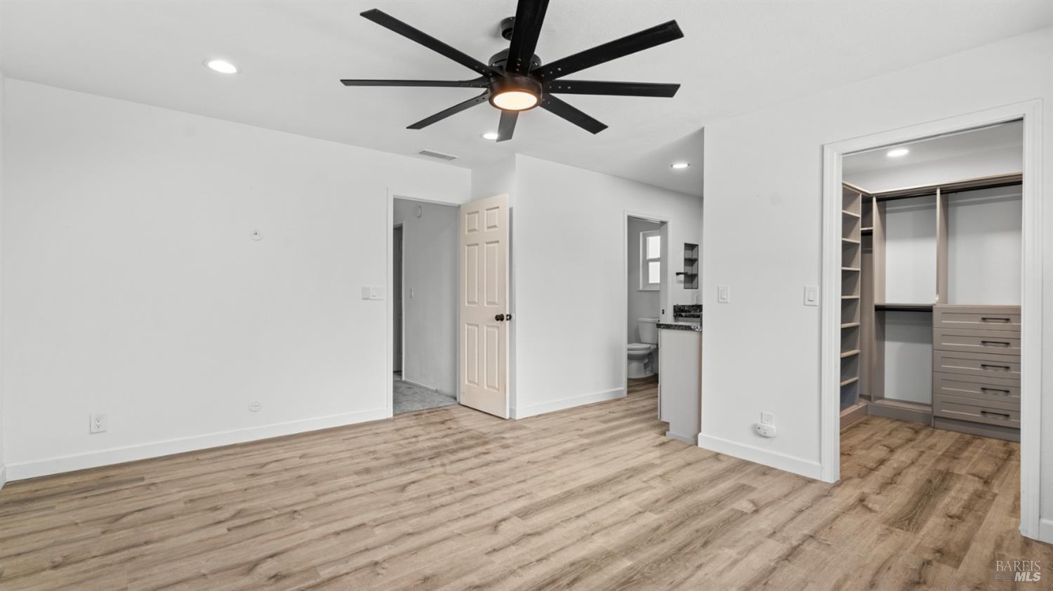 1794 Ellie Court Benicia CA 94510