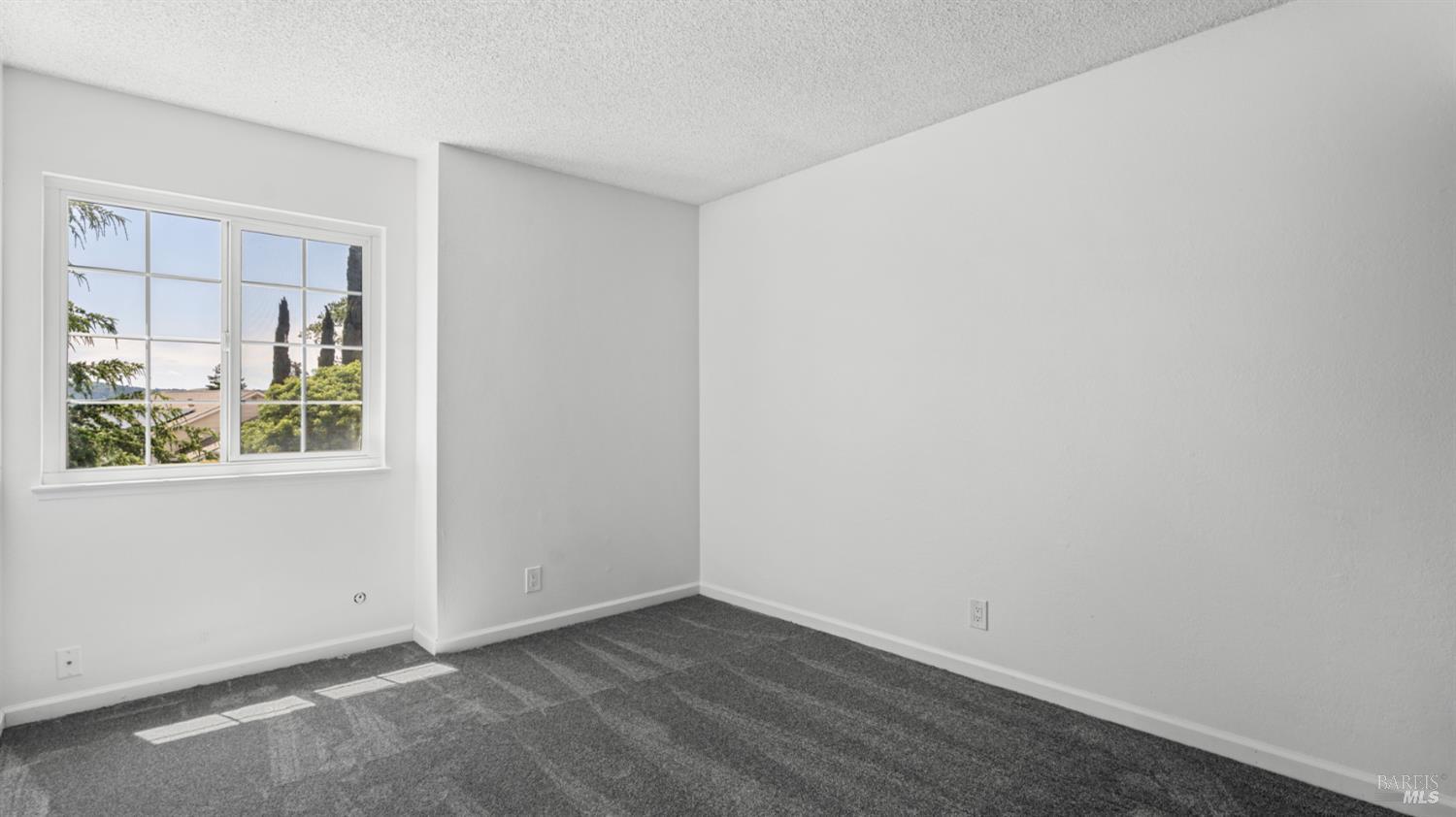 1794 Ellie Court Benicia CA 94510