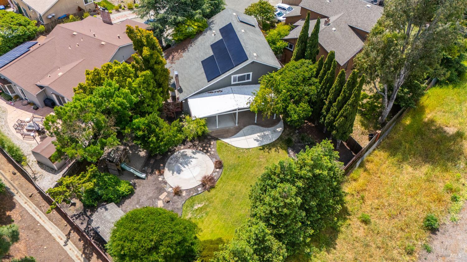 1794 Ellie Court Benicia CA 94510