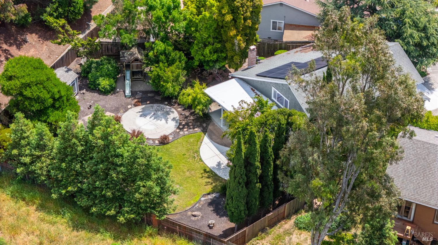1794 Ellie Court Benicia CA 94510