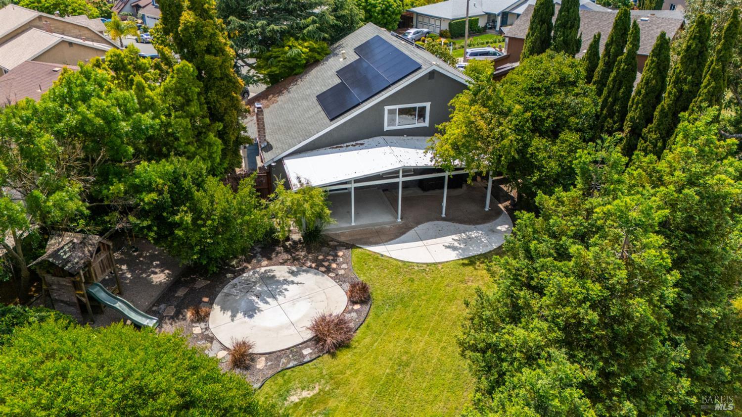 1794 Ellie Court Benicia CA 94510