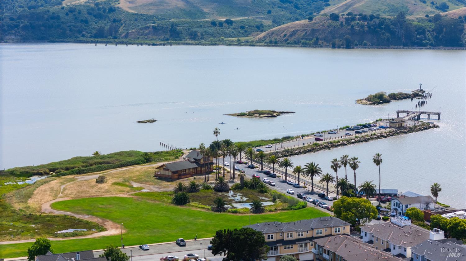 1794 Ellie Court Benicia CA 94510