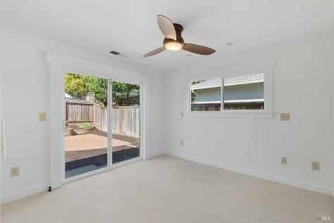 817 Gromo Court Healdsburg CA 95448