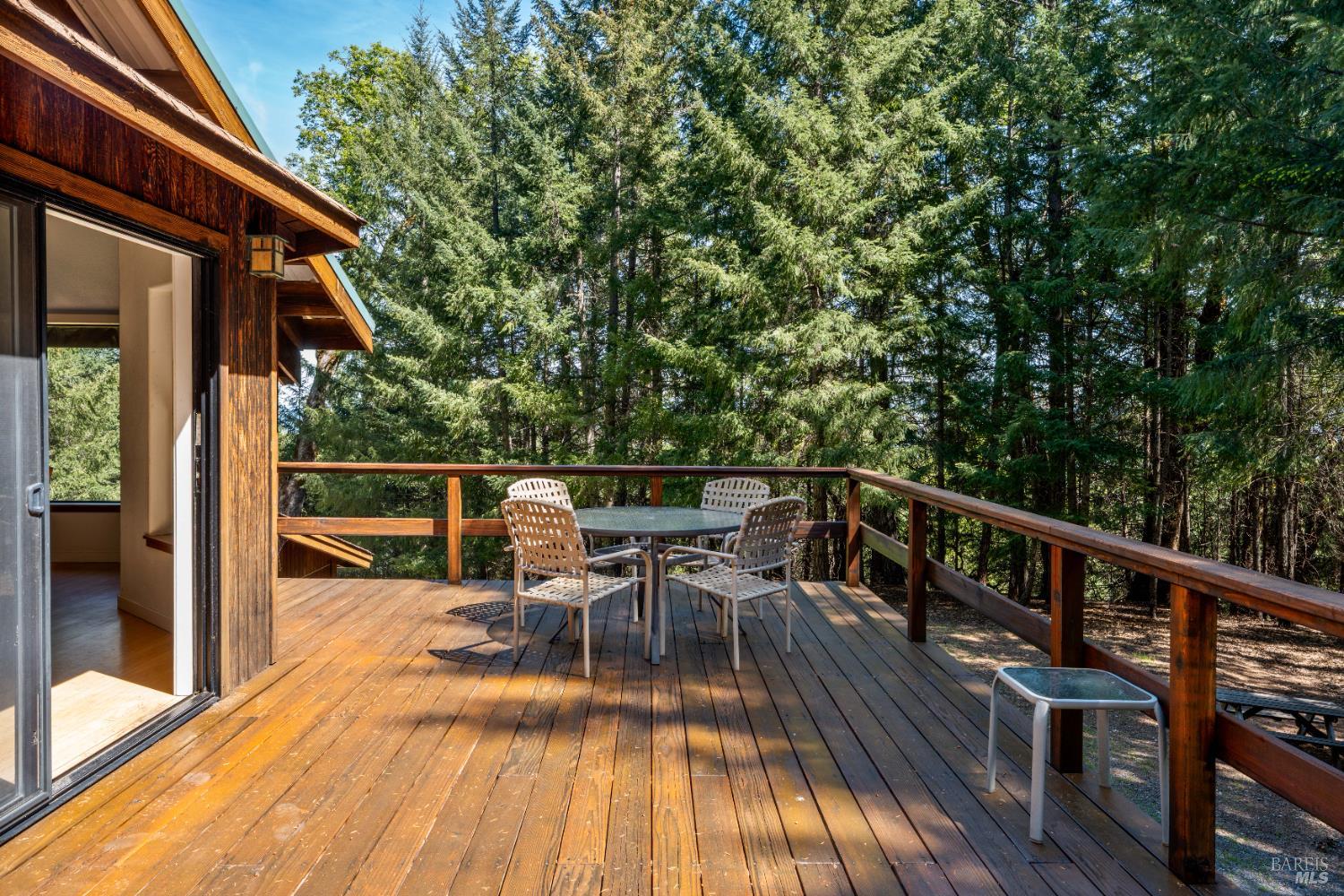 56481 Registered Guest Road Laytonville CA 95454