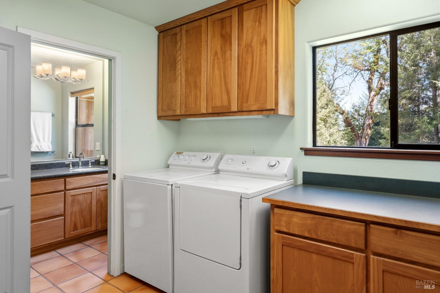 56481 Registered Guest Road Laytonville CA 95454