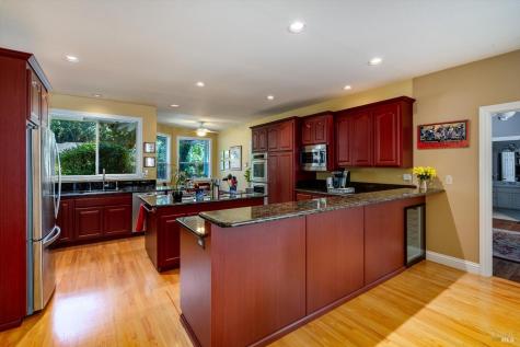 934 Fairway Drive Sonoma CA 95476